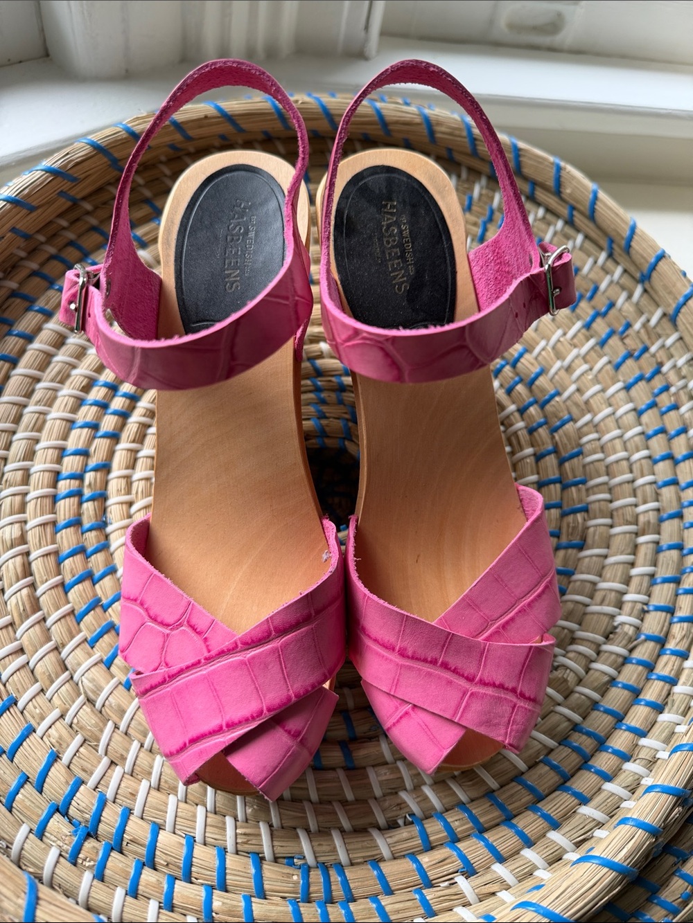 Swedish Hasbeens Hot Pink Croc-Texture Slingback Wedges SZ 39